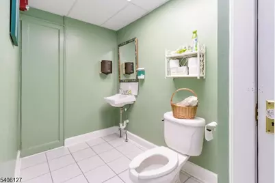 51 South St, Morristown, NJ 07960 - Photo 10