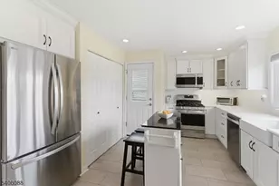 44 Kaywin Ave, Hawthorne, NJ 07506 - Photo 4