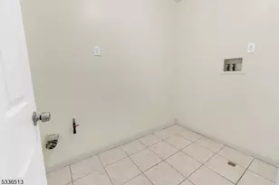 353 New St, Newark, NJ 07103 - Photo 10