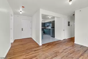 353 New St, Newark, NJ 07103 - Photo 6