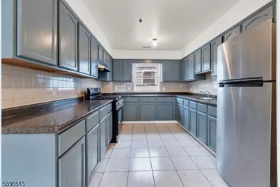 353 New St, Newark, NJ 07103 - Photo 4