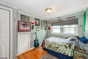 88 Ozone Ave, Cedar Grove, NJ 07009 - Photo 16