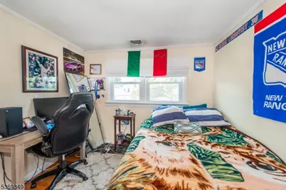 88 Ozone Ave, Cedar Grove, NJ 07009 - Photo 18