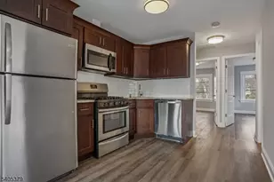 116 Maple Ave, Montclair, NJ 07042 - Photo 18