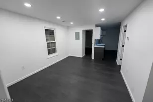 182 Summer Ave, Newark, NJ 07104 - Photo 14