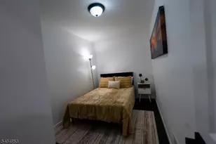 182 Summer Ave, Newark, NJ 07104 - Photo 8