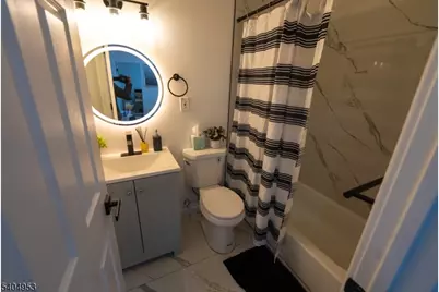 182 Summer Ave, Newark, NJ 07104 - Photo 10