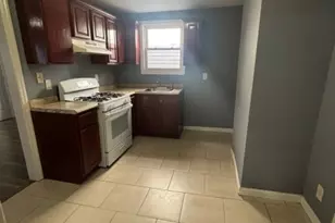 792 S 15th St, Newark, NJ 07108 - Photo 8