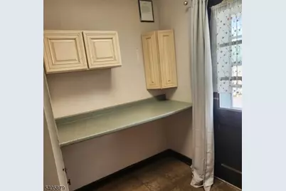 37 W Washington Ave, Washington Boro, NJ 07882 - Photo 8