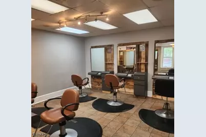 37 W Washington Ave, Washington Boro, NJ 07882 - Photo 6