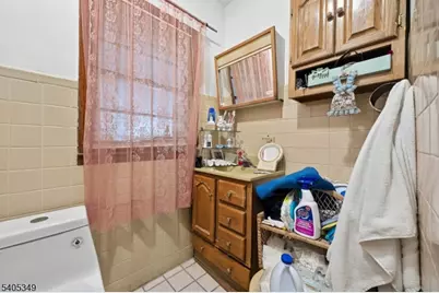 37 Raritan Rd, Linden, NJ 07036 - Photo 10