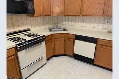 1109 Pinhorn Dr, Bridgewater, NJ 08807 - Photo 6