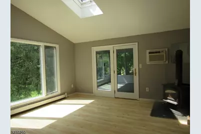 275B Creek Rd, Alexandria Township, NJ 08825 - Photo 10