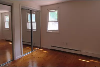 275B Creek Rd, Alexandria Township, NJ 08825 - Photo 6