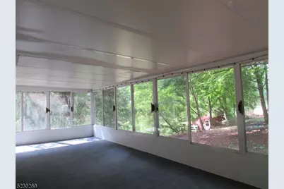 275B Creek Rd, Alexandria Township, NJ 08825 - Photo 2