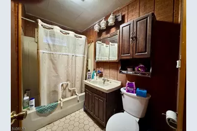 75 Rutherford Dr, White Township, NJ 07823 - Photo 10