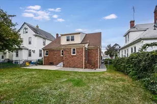 13 Knapp Ave, Clifton, NJ 07011 - Photo 4