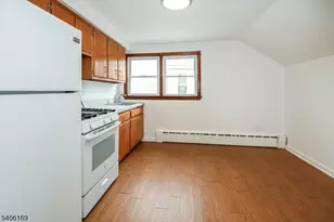 13 Knapp Ave, Clifton, NJ 07011 - Photo 10