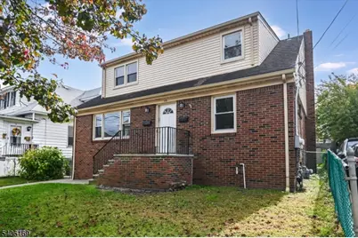 13 Knapp Ave, Clifton, NJ 07011 - Photo 2