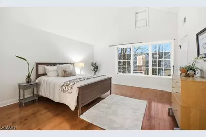 8 Woodstone Circle, Millburn, NJ 07078 - Photo 44