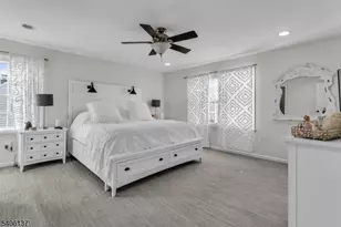 33 Cornell Dr, Clark Township, NJ 07066 - Photo 2