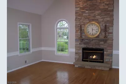 20 Northwood Dr, Alexandria Township, NJ 08867 - Photo 2