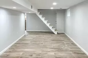 136 Chancellor Ave, Newark, NJ 07112 - Photo 6