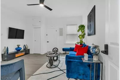 68 Pine St, Montclair, NJ 07042 - Photo 6