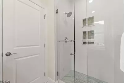 100 Louis St, Hanover Township, NJ 07981 - Photo 24