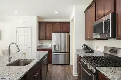 11A Passe Ct, Hillsborough Township, NJ 08844 - Photo 8