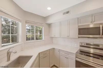 20 Academy Court Ondo, Bedminster Township, NJ 07921 - Photo 18