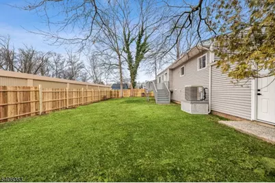 139 Lee Dr, Middlesex, NJ 08846 - Photo 38