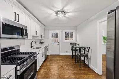 139 Lee Dr, Middlesex, NJ 08846 - Photo 14