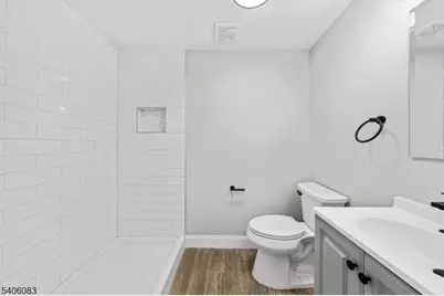 139 Lee Dr, Middlesex, NJ 08846 - Photo 30