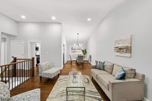 139 Lee Dr, Middlesex, NJ 08846 - Photo 8