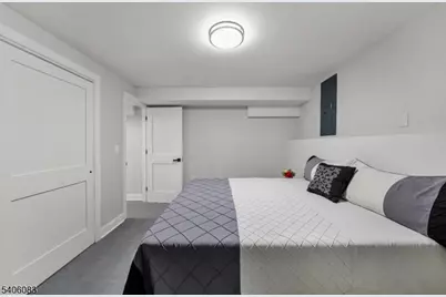 139 Lee Dr, Middlesex, NJ 08846 - Photo 28