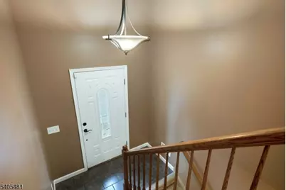 102 Montgomery #15, Bloomfield, NJ 07003 - Photo 4