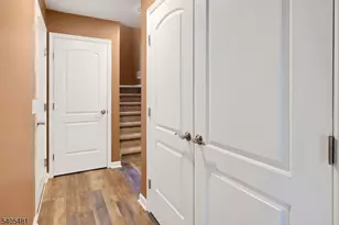 102 Montgomery, Bloomfield, NJ 07003 - Photo 26