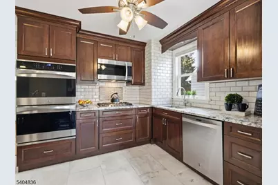 29 Evergreen Ave, Wanaque, NJ 07420 - Photo 6