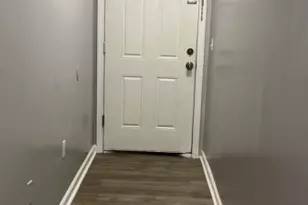 87 Schuyler Ave, Newark, NJ 07112 - Photo 12