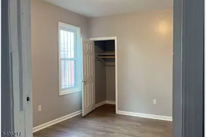 87 Schuyler Ave #1, Newark, NJ 07112 - Photo 18