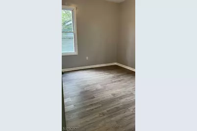 87 Schuyler Ave #1, Newark, NJ 07112 - Photo 8