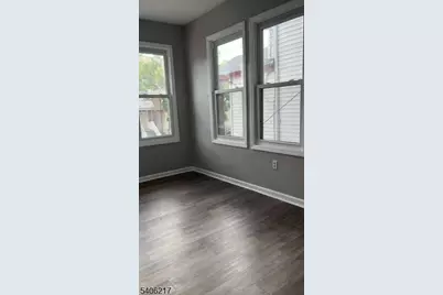 87 Schuyler Ave #1, Newark, NJ 07112 - Photo 14