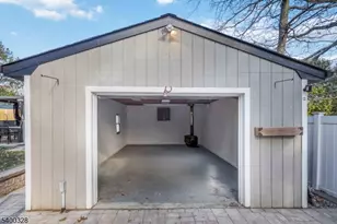 31 Sherman Ave, Hawthorne, NJ 07506 - Photo 22