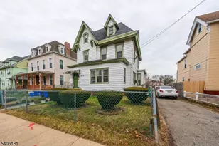 70 N Essex Ave, Orange, NJ 07050 - Photo 22