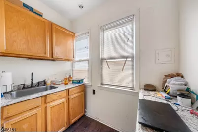 70 N Essex Ave, Orange, NJ 07050 - Photo 4