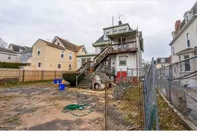 70 N Essex Ave, Orange, NJ 07050 - Photo 20