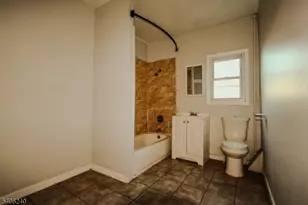 106 S 11th St, Newark, NJ 07107 - Photo 18