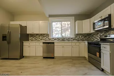 106 S 11th St, Newark, NJ 07107 - Photo 12