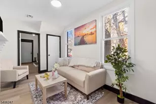 854 S 14th St, Newark, NJ 07108 - Photo 12